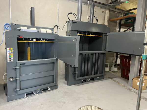 2 200-300kg mid size balers in black/grey