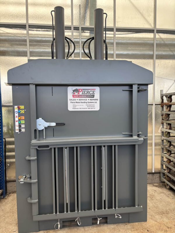 a black/grey 400kg+ baler